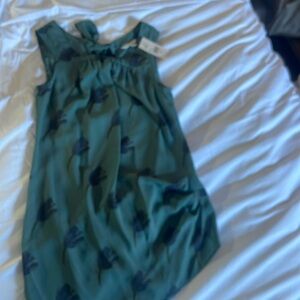 NWT xs Cabi Tulip top